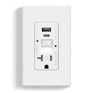 ELEGRP 3-in-1 GFIC Outlet