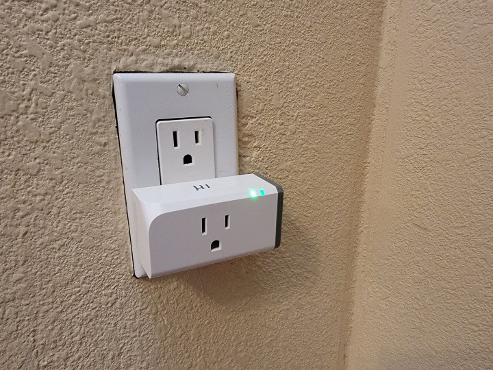 Sonoff S32 Zigbee smart plug in an outlet